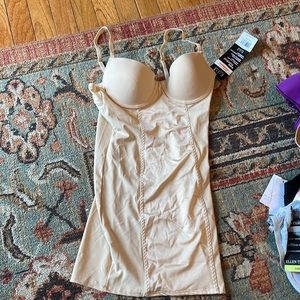 Beautiful women/junior brand new